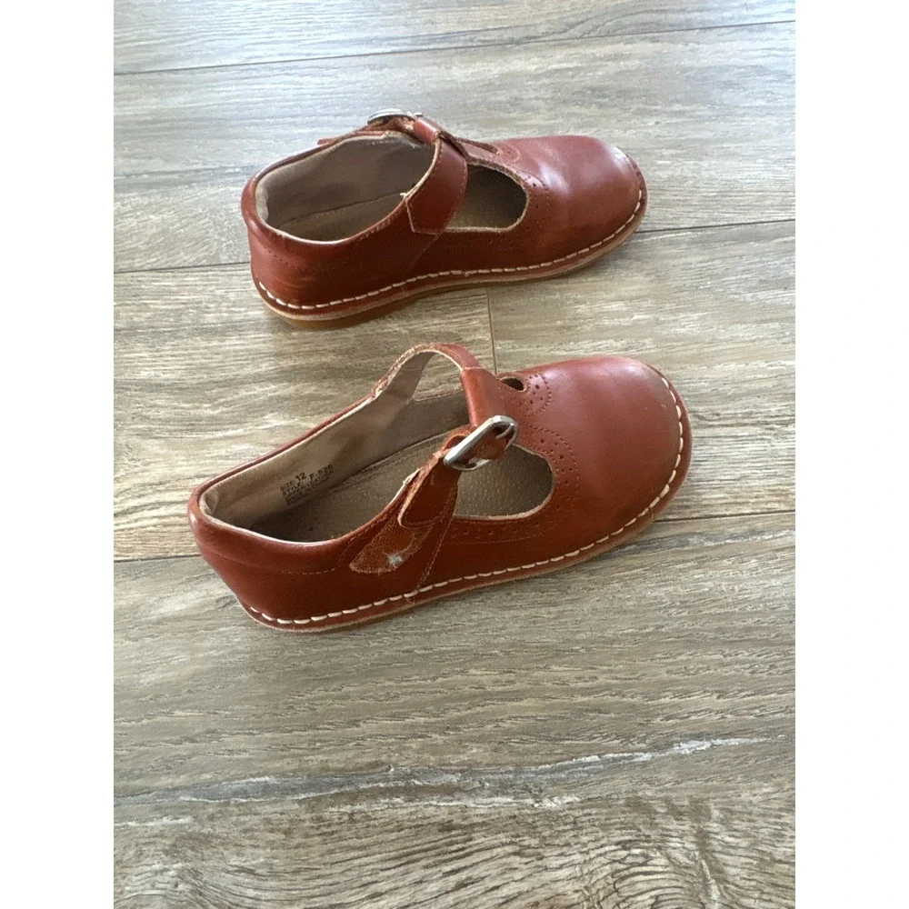 L'Amour Girls Brown Leather T-Strap Brogue Shoes Size 12 F-526